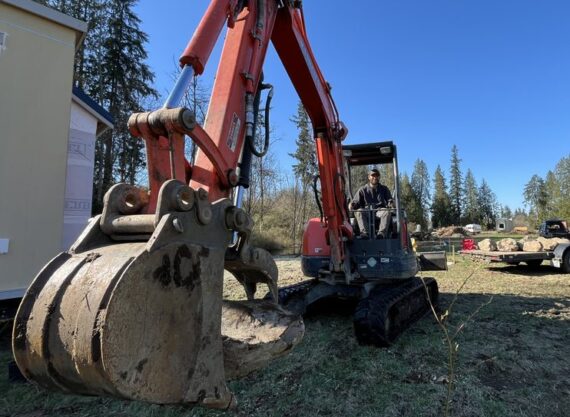 z Excavation + Earth Moving